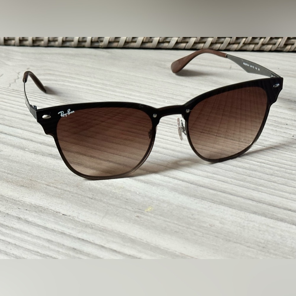 *Rare* Ray-Ban Wayfarer Flat Metal (Brown) - LIKE NEW